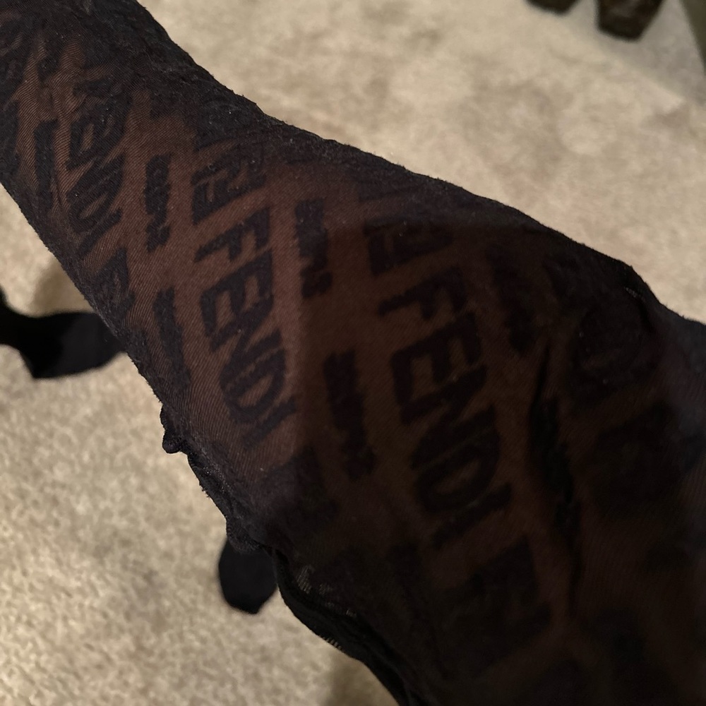 ✨✨✨Skims Fendi✨✨